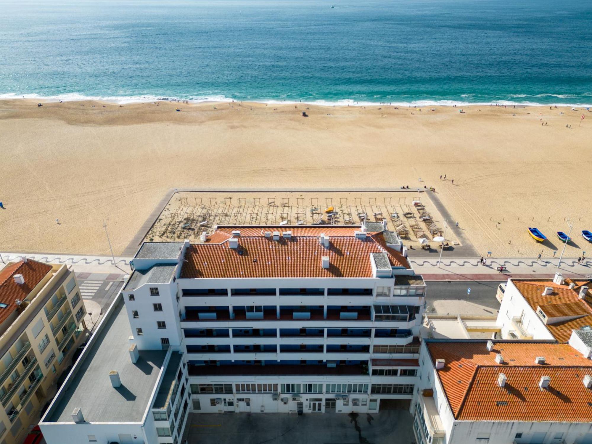 T2 Dina'S Place Nazaré Esterno foto